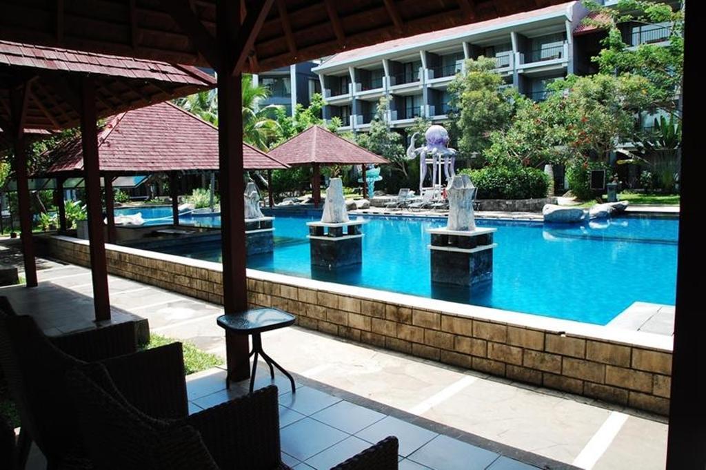 Bela International Hotel & Conventionternate Esterno foto