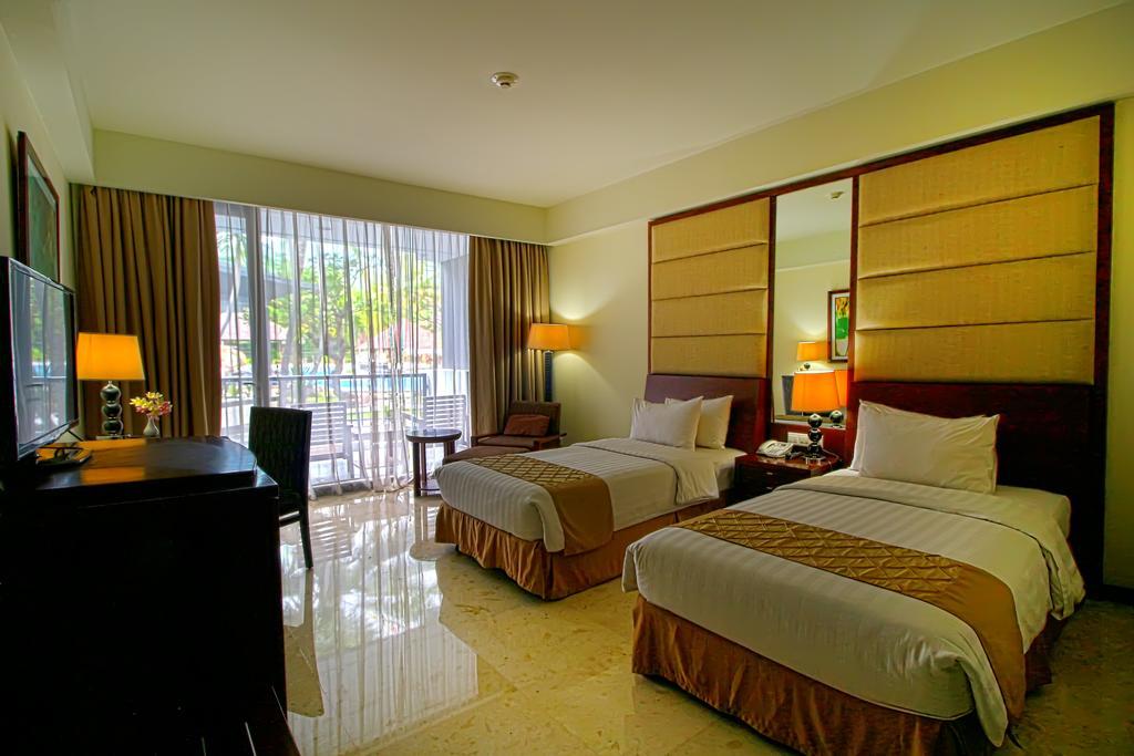 Bela International Hotel & Conventionternate Esterno foto