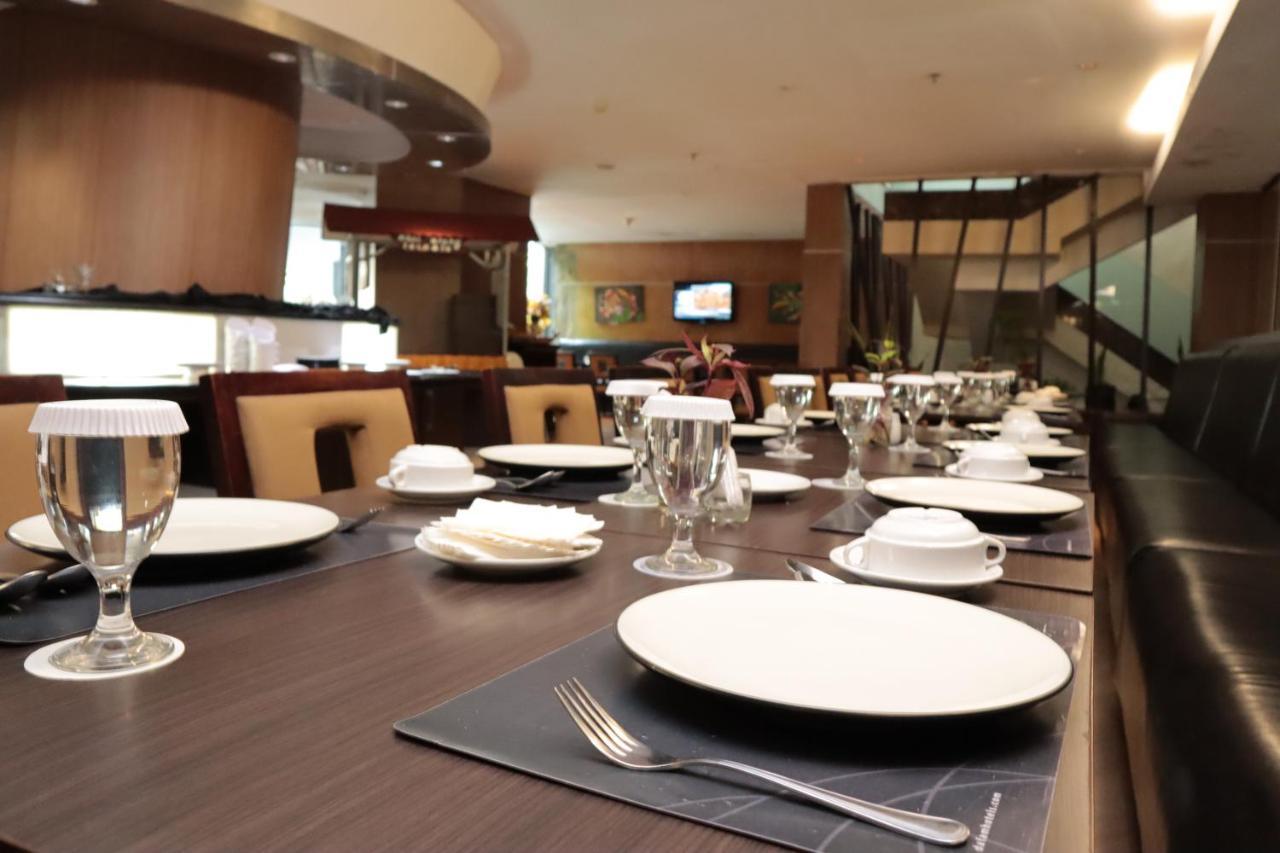 Bela International Hotel & Conventionternate Esterno foto