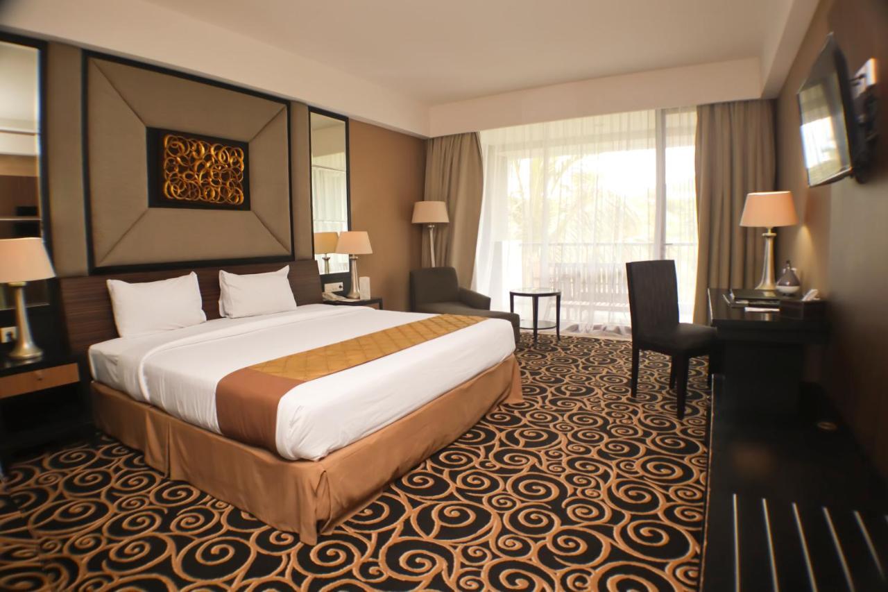 Bela International Hotel & Conventionternate Esterno foto